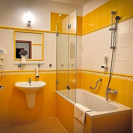 U Zeleneho Stromu 3* Nepomuk (Plzen-South)