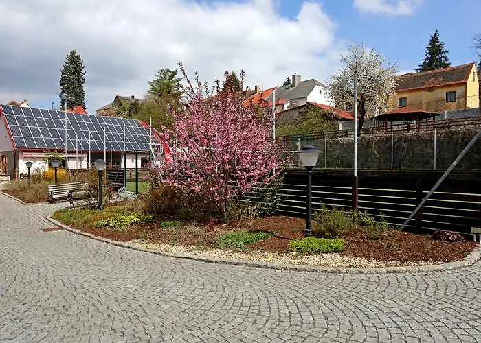 U Zeleneho Stromu Hotel Nepomuk (Plzen-South)